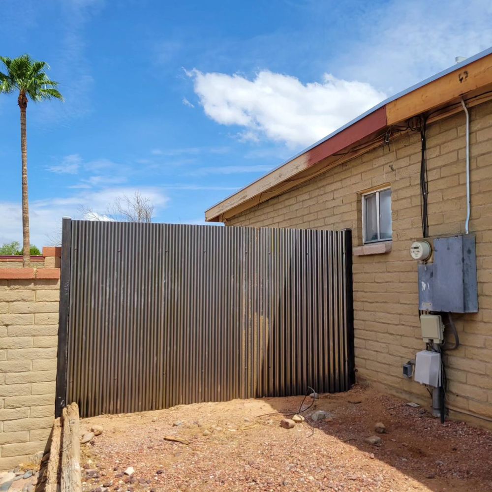 Fences for Az Corrugated Fencing   in Tuscon Estates, AZ