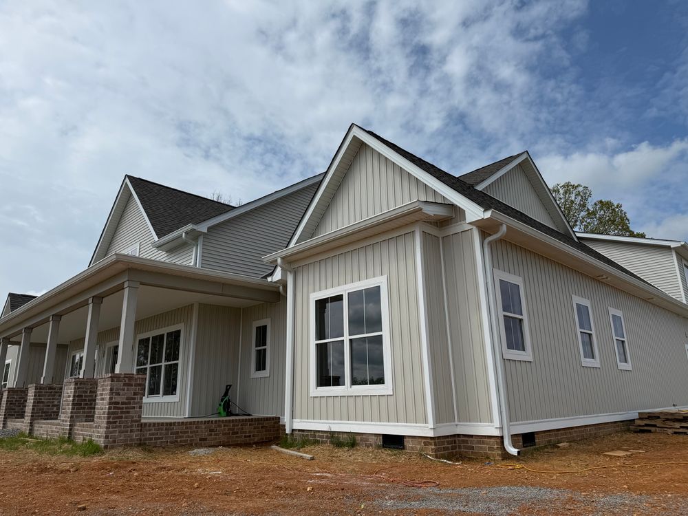 Enhance your home's exterior with our expert siding installation service, complementing our comprehensive roofing installation options for a seamless and durable finish that boosts curb appeal and protects against the elements. for Roof Athlete in Cave City, KY