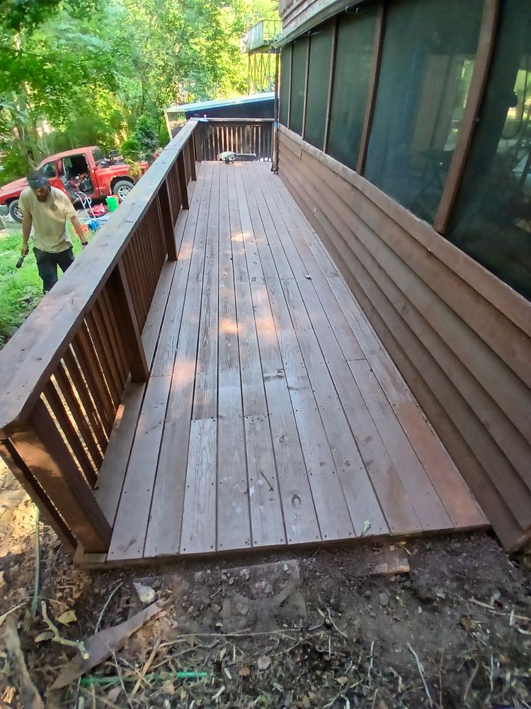 exterior painting and flooring for Dead Tree General Contracting in Carbondale, Illinois