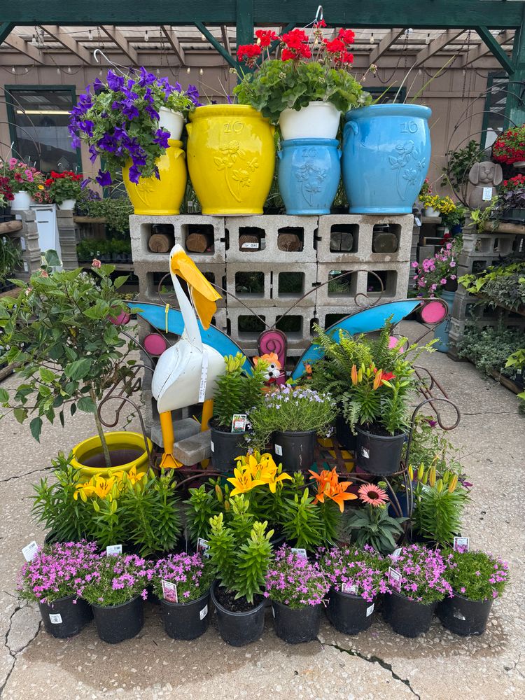 All Photos for Mayfield Landscaping in Staunton, IL