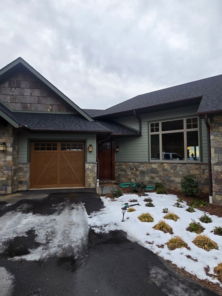 All Photos for Dotson Seamless Guttering LLC in Mars Hill, NC