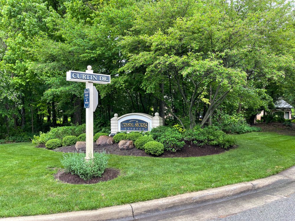 Landscape Maintenance for Steed's Lawn and Landscape LLC in White Lake, MI