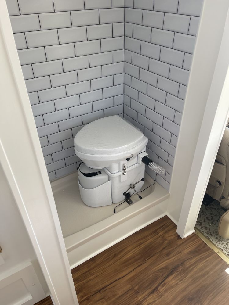 All Photos for Mauka to Makai RV Renovations in Los Angeles, CA