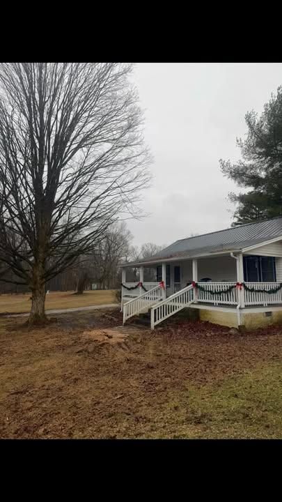 All Photos for McBee’s Tree Service in Sewanee, TN