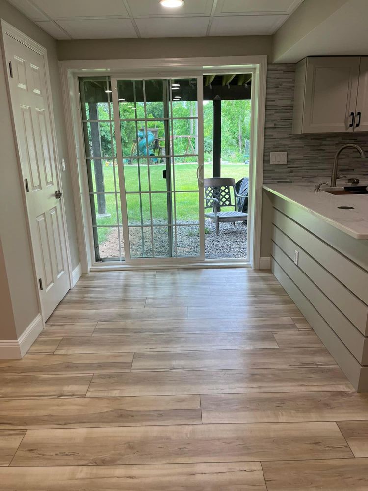 All Photos for Laura Mae Properties in Wolcott, CT