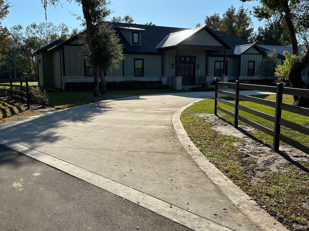 Buckley All Steel Fence for Allbritton's Outdoor Solutions Inc in Geneva, FL