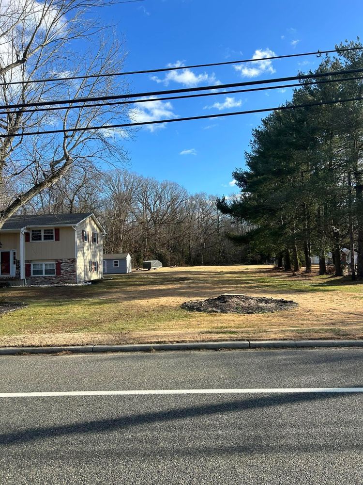 All Photos for Hingewood Tree Service in Salem, NJ