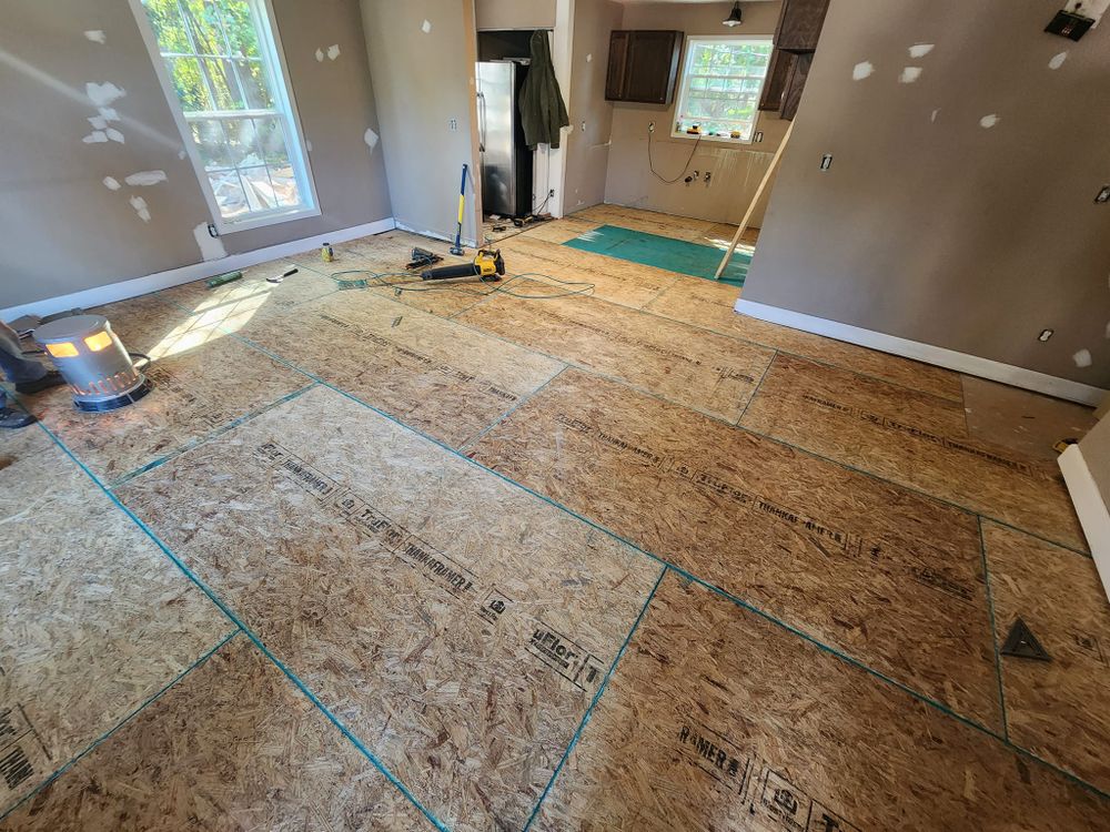 Flooring for Tiny’s Home Repair And More in Inman, SC