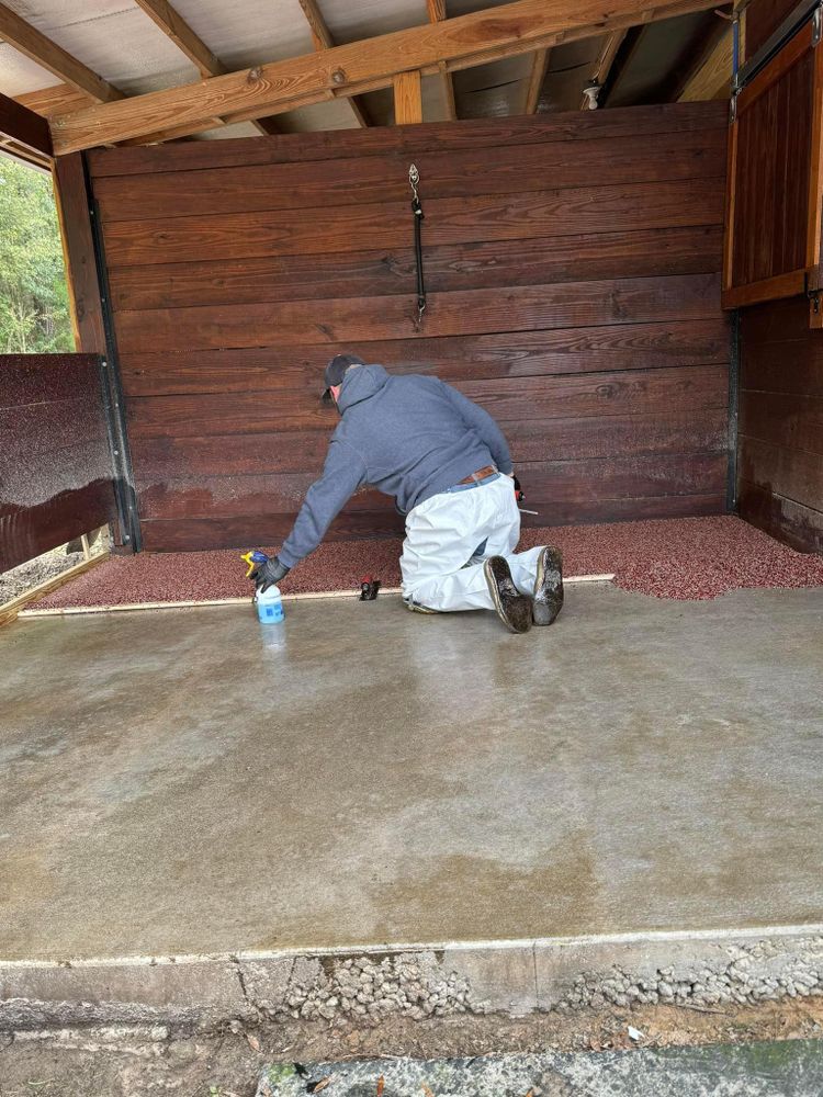 Our Wash Rack Flooring service provides durable, easy-to-clean flooring options for your home's wash rack area. With Equiflex Flooring, you can trust that your space will be both functional and stylish. for Shelton Trailer Flooring  in Ocala, FL