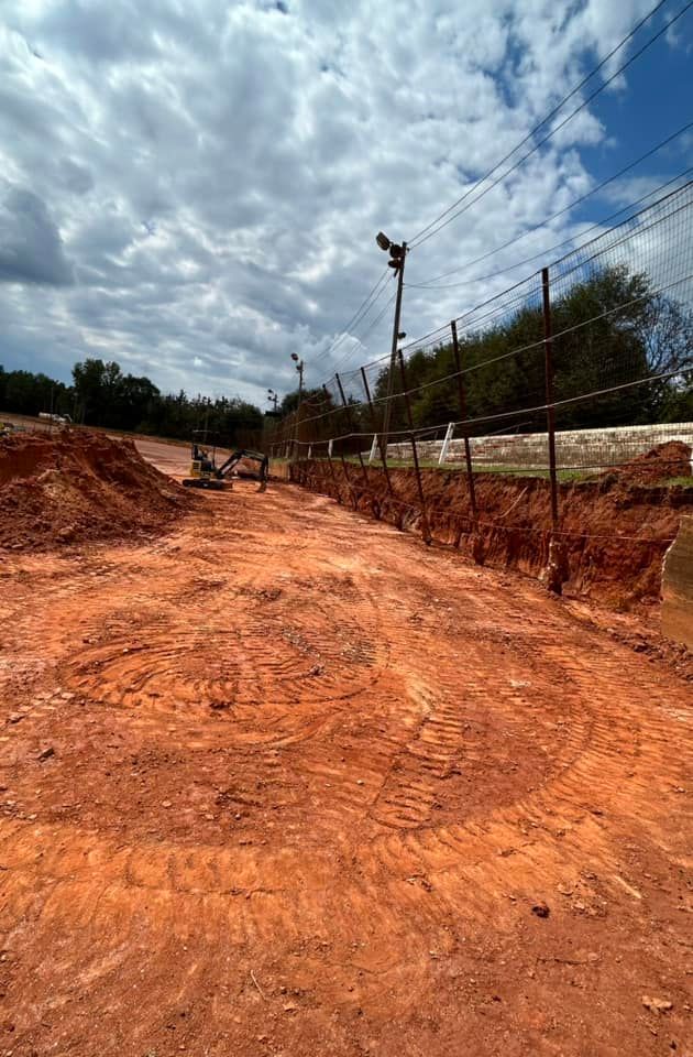 Excavating for JHC Excavation LLC in Hartwell, GA