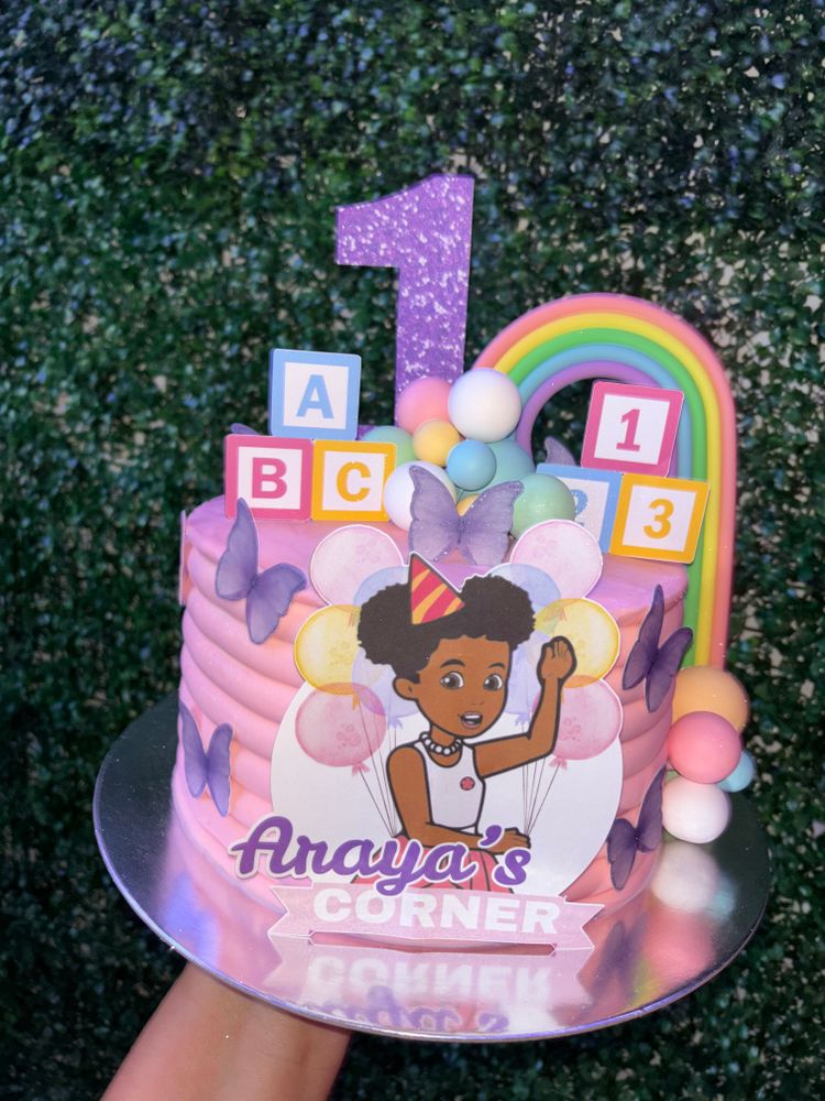 Custom Cakes and Cupcakes for Crumble Creations in Springfield, IL