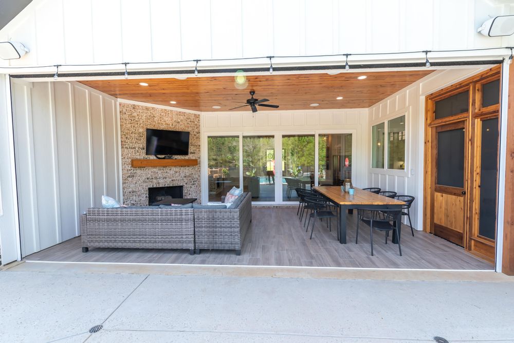 All Photos for Neely Construction & Design LLC in Chandler, TX