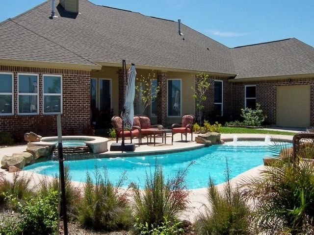 All Photos for Backyard Paradise Pools! in Splendora, TX