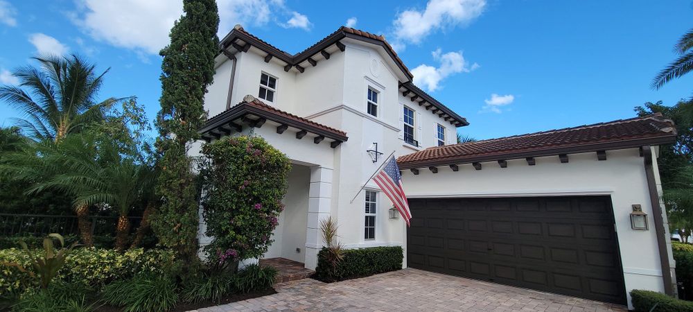 All Photos for L & J Palm Tree & Lawn Care Services in Jupiter, FL