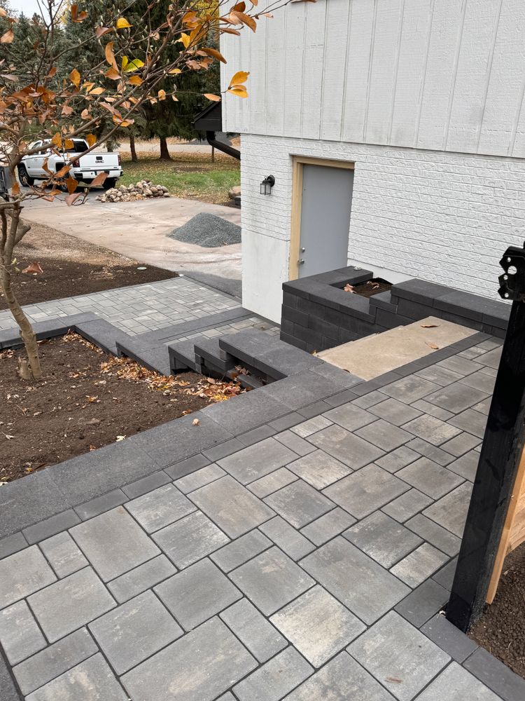 Hardscaping Landscaping for H&L Lawn Care LLC in Twin Lakes, WI
