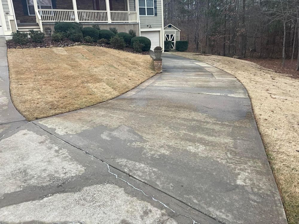 Residential Pressure Washing/Soft Washing for TVISIONZ Pressure Washing, LLC in Milledgeville,  GA