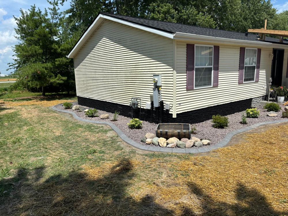 All Photos for Moon’s Lawn Service and Landscaping in Pana, IL
