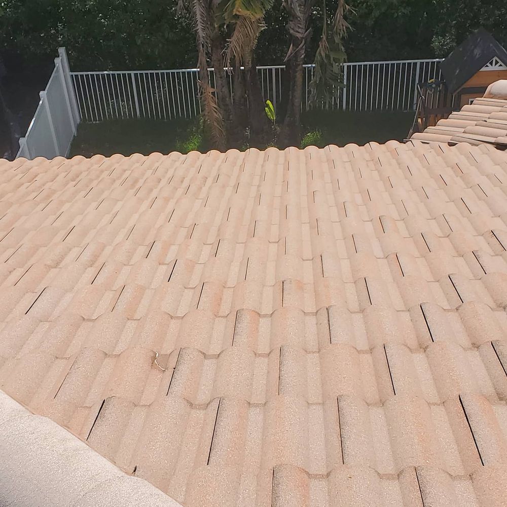 Pressure Washing for Zero Pressure Roof Cleaning INC in West Palm Beach, FL