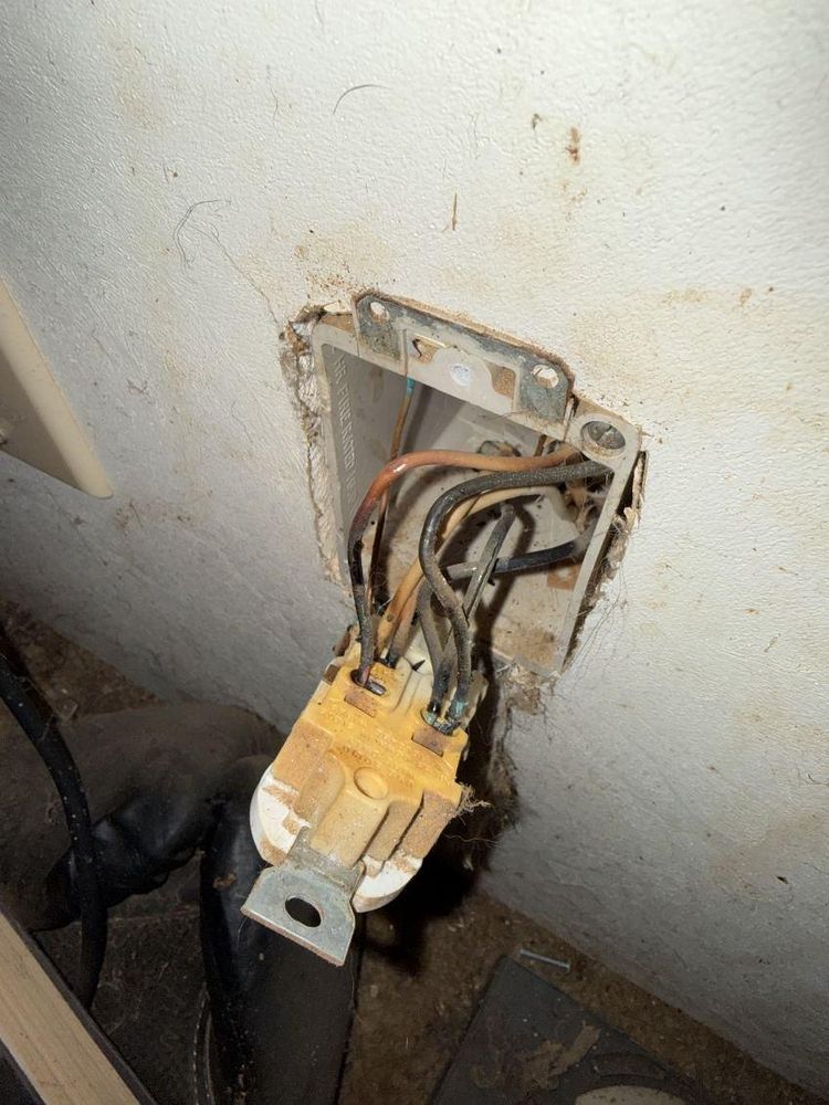 All Photos for Watcha GOT Electrical  in Graford,  TX