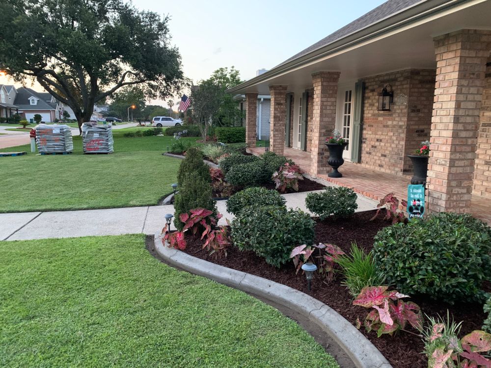 Landscaping for Jay C’s Touch Landscaping & Pressure Washing Services LLC in Marrero, LA