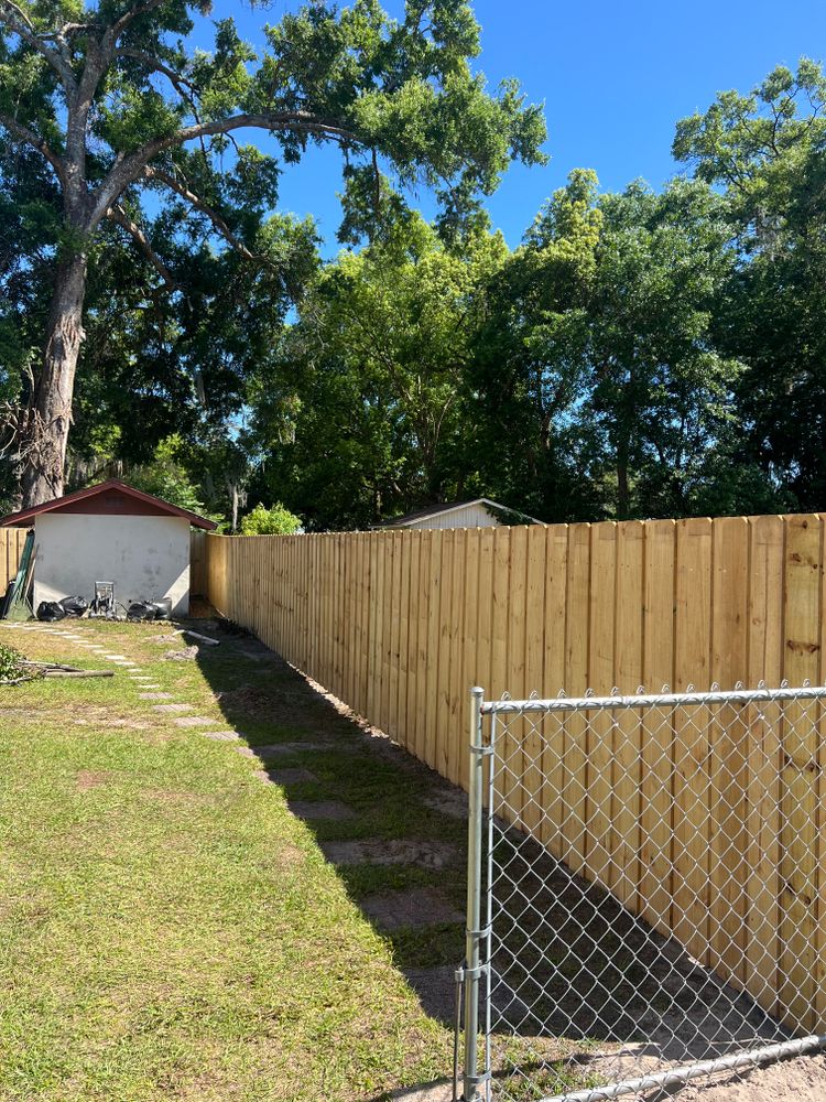 Fences for Otter's Fence & Gate Repair Service in Palatka, FL