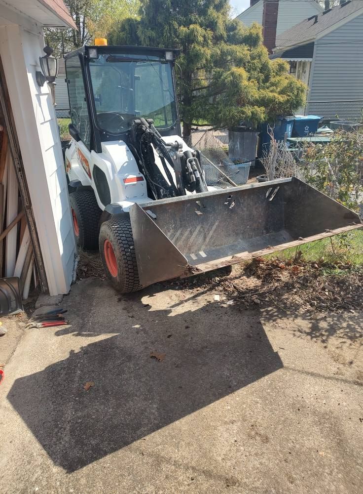 Concrete for Henceroth Construction in Amherst, OH