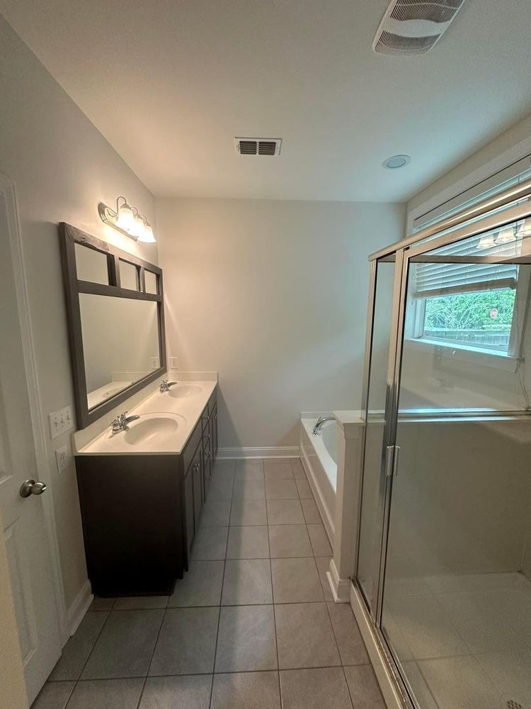 All Photos for Matt Meranda Painting in Grand Rapids, MI