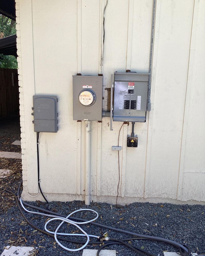Electrical Repairs for Addison Electric LLC in Austin, TX
