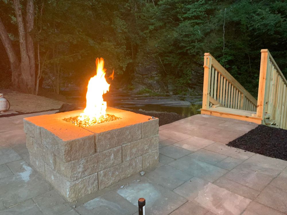 Hardscaping Landscaping for Horizon Construction in Covington, VA