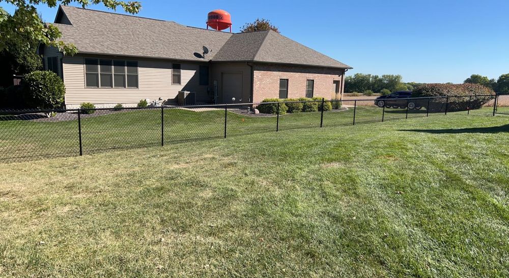 Fence Installation for Illinois Fence & outdoor co. in Kewanee, Illinois