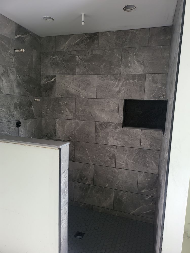 Bathroom Tiling for VersaTile in Deerfield, NH