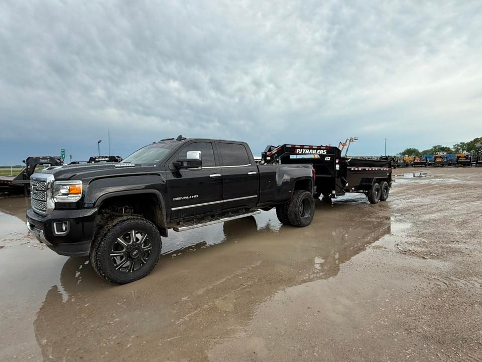 Concrete for Maldonado's Concrete Construction in Dallas, TX