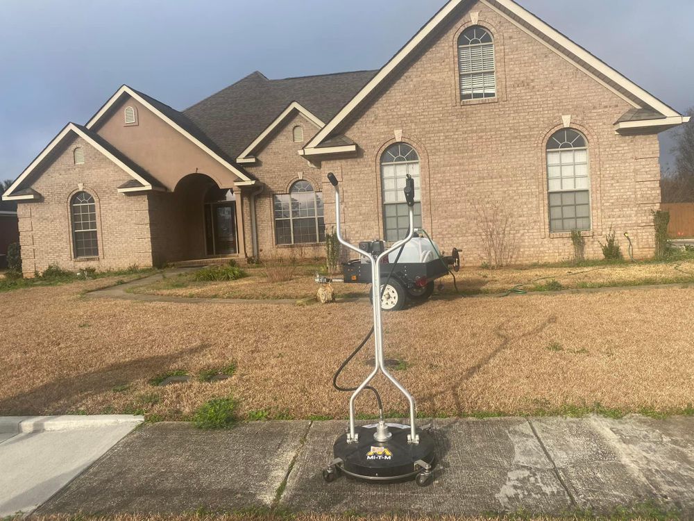 All Photos for All-Star Lawn Care & Soft Washing in Mobile, AL