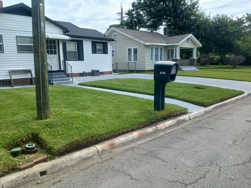 All Photos for Tugger and Son's Lawn Care Services in Jacksonville, FL