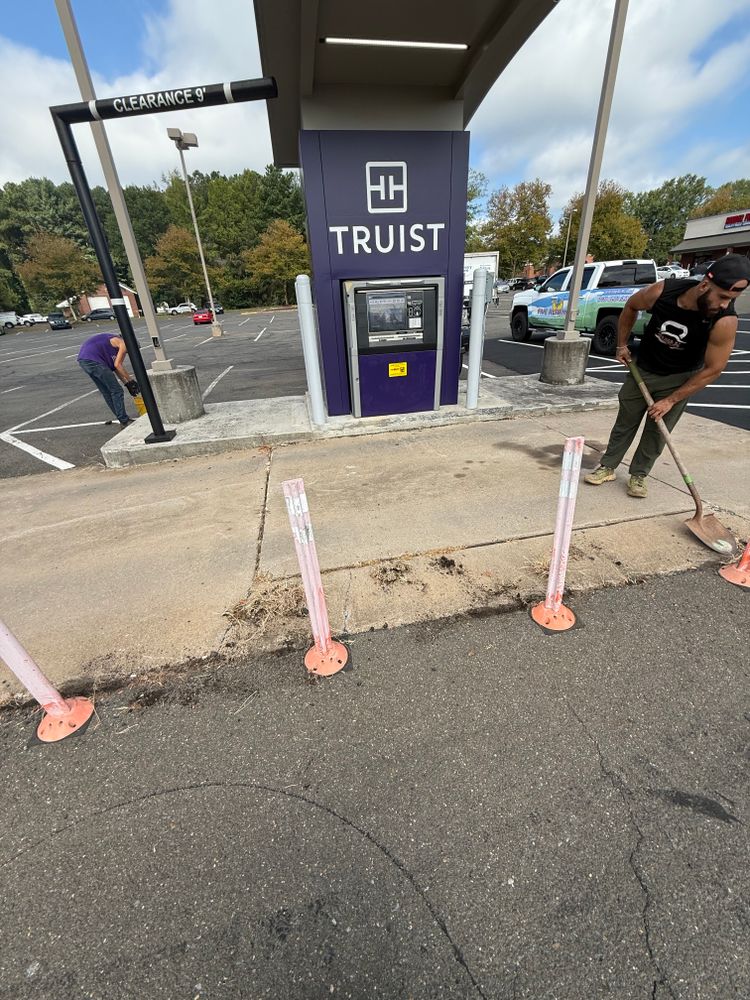 All Photos for Ridgewood Lawn Care LLC in Fredericksburg, VA