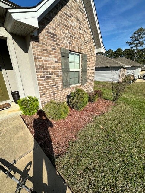 Landscaping  for Spears Brothers Yard Care in West Monroe, LA
