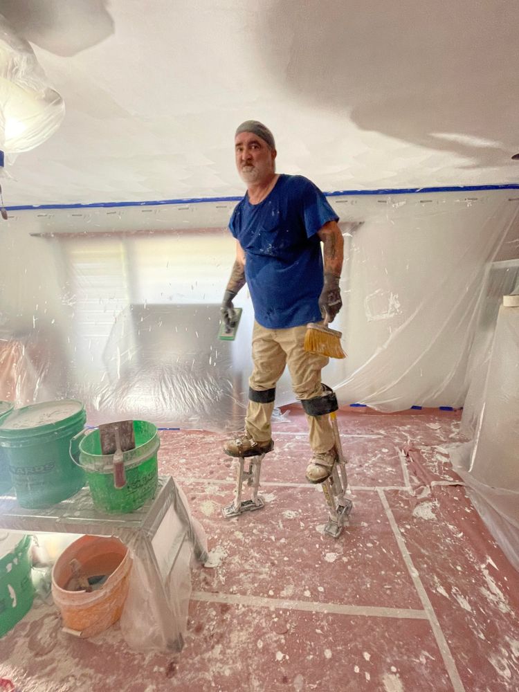 All Photos for WALL PROS in Rockford, IL