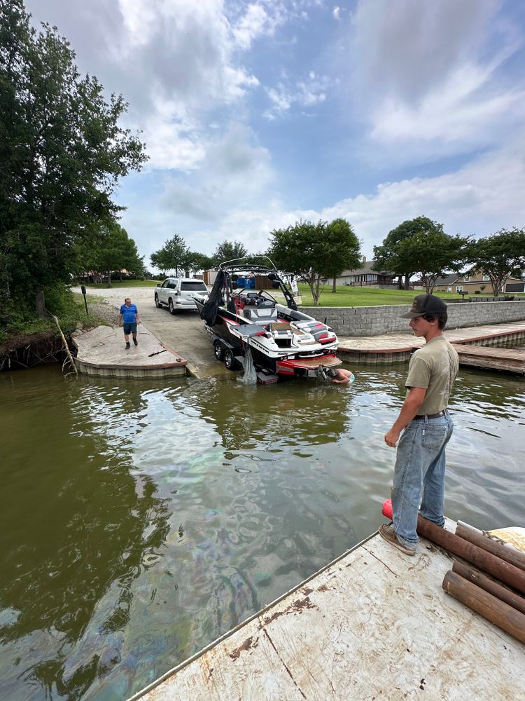 Emergency Boat Recovery for BR Construction LLC  in Corsicana, TX