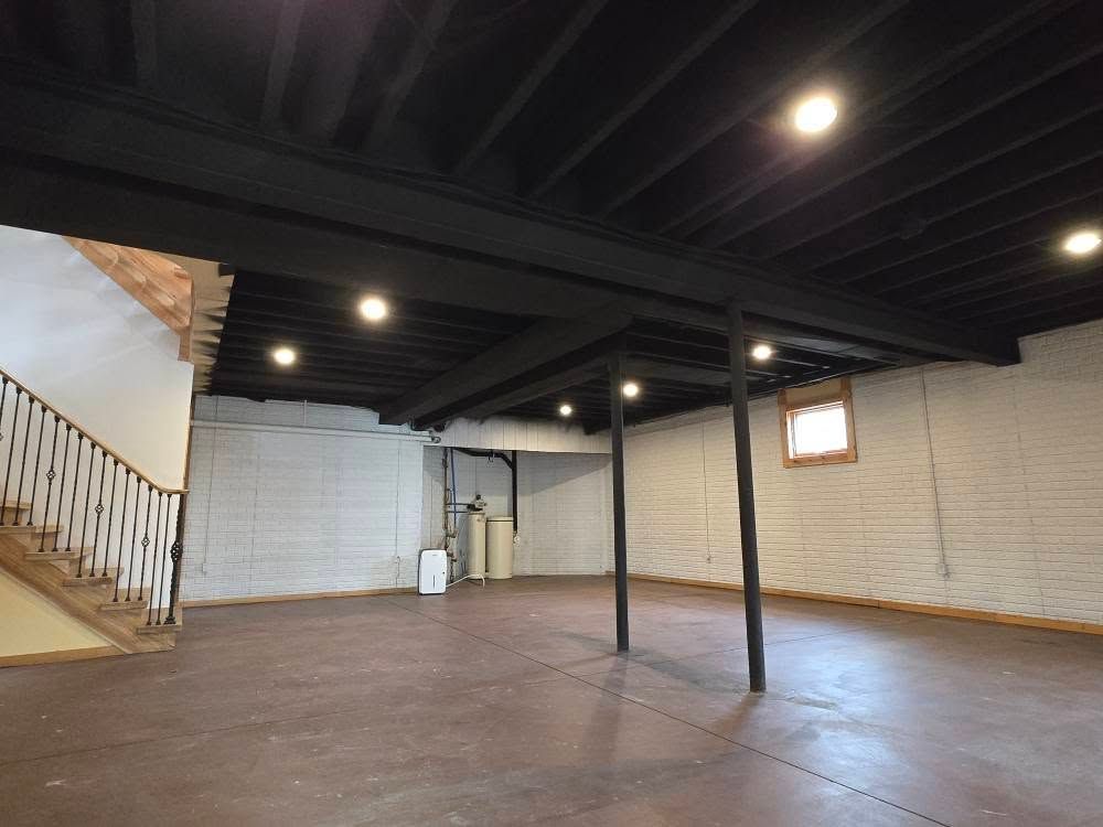 Interior Painting for Rolling Magic Paints in Washington, MI