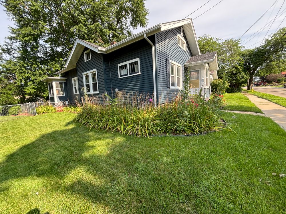 Landscaping for Cena Landscaping in Rockford, IL