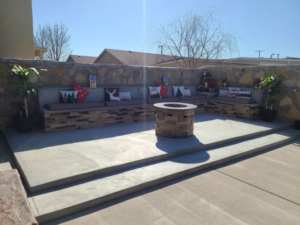 Residential Concrete Bench for ADM Landscaping & Irrigation LLC in El Paso,  TX