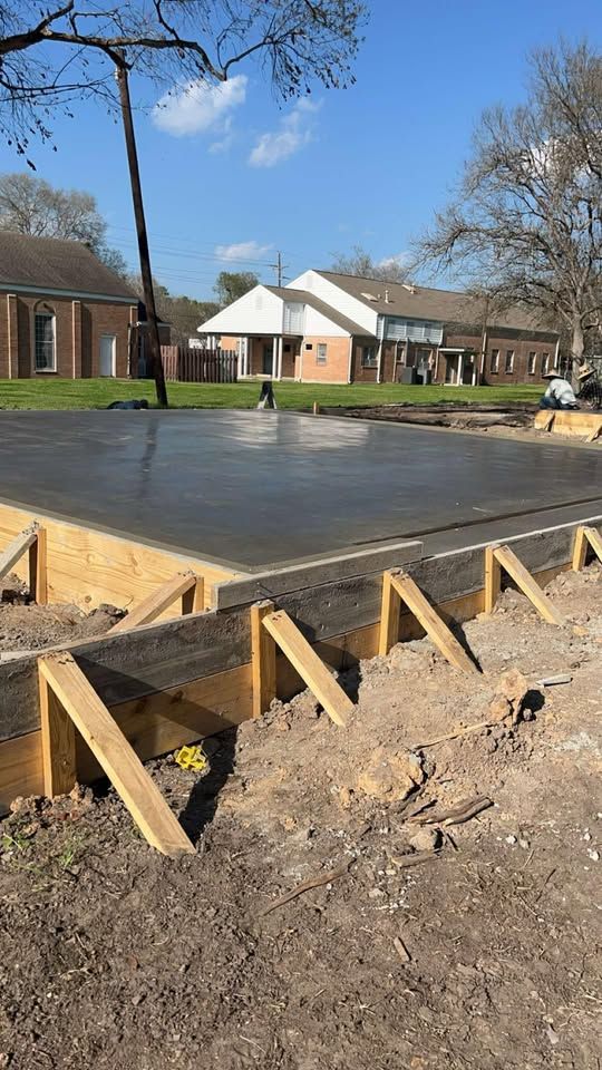 Concrete for Mel Concrete and Construction in College Station, TX