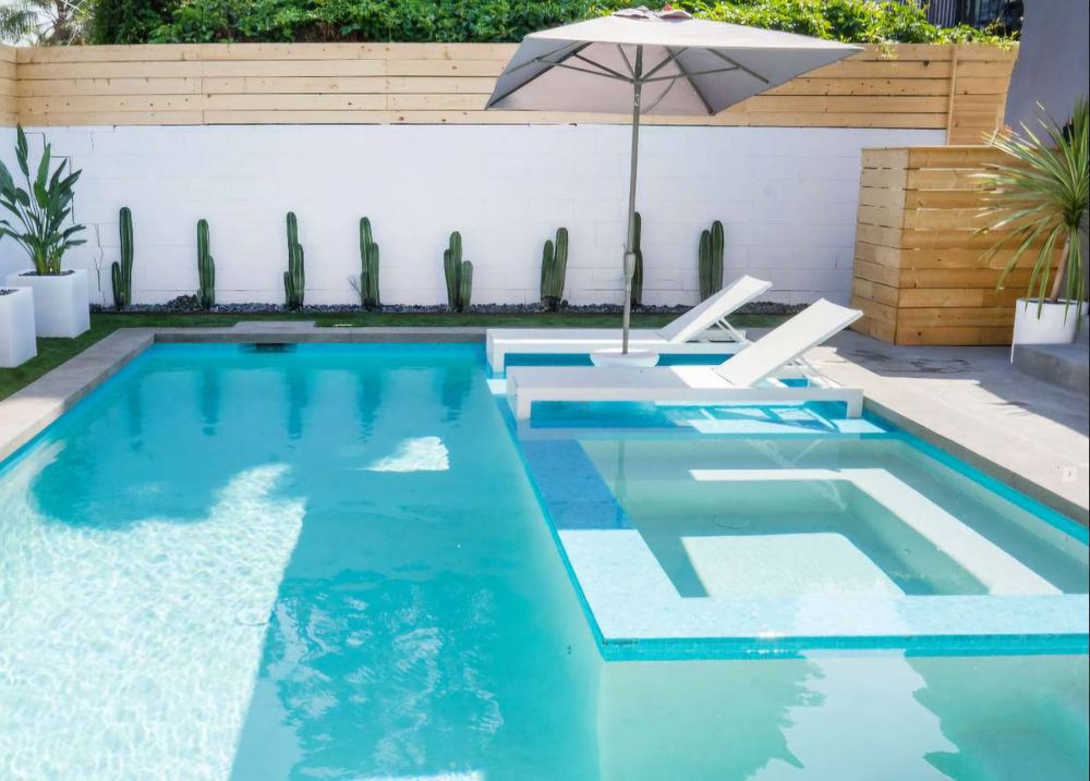 Pool Construction for Laguna Beach Homes in Fort Worth, TX