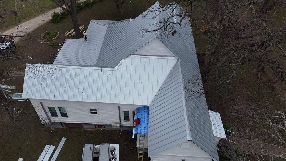 All Photos for Barcenas Roofing & Remodeling in San Saba, TX