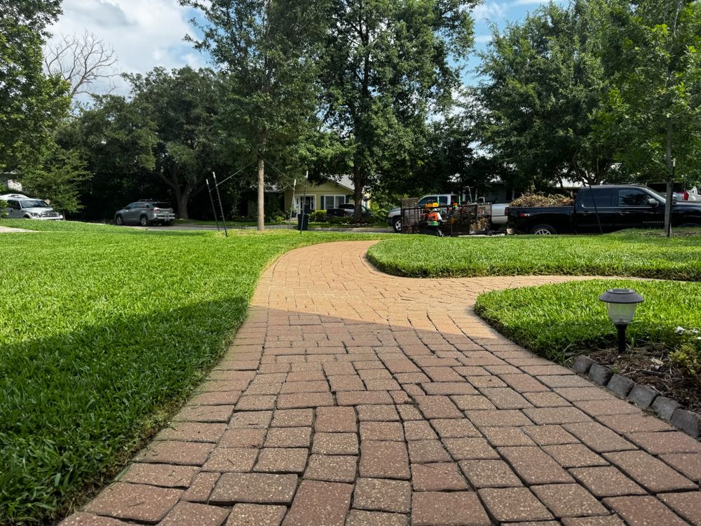 Lawn & Landscaping for Exellent lawn services in San Antonio, TX