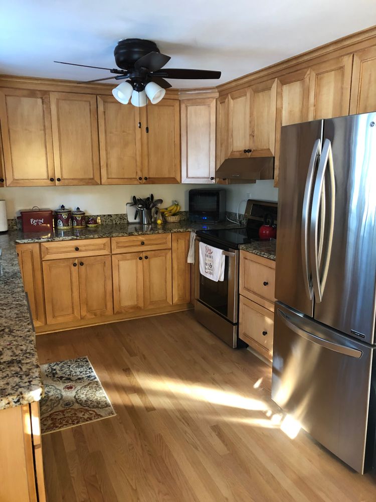 All Photos for Laura Mae Properties in Wolcott, CT