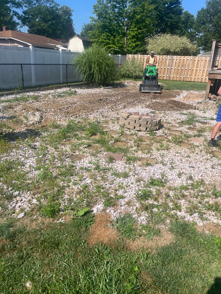 Natural Stone Hardscape for Youngstown Lawn & Patio Design in Canfield, OH