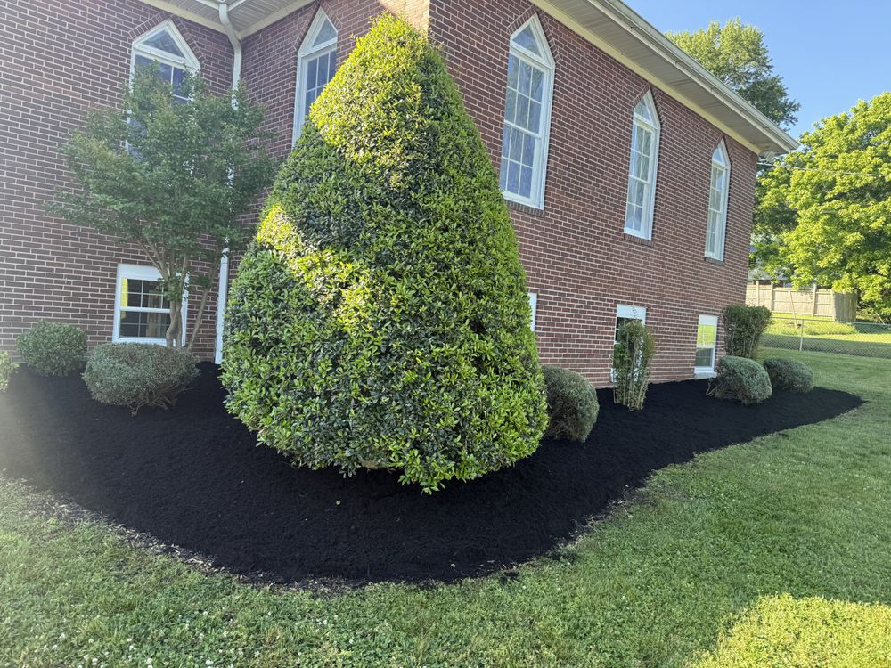 All Photos for Lafollette Mulch, Stone and Lawn Care in La Follette, TN