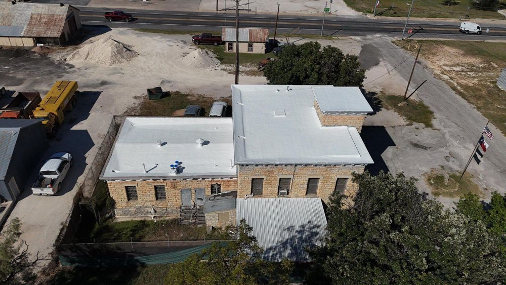 All Photos for Barcenas Roofing & Remodeling in San Saba, TX