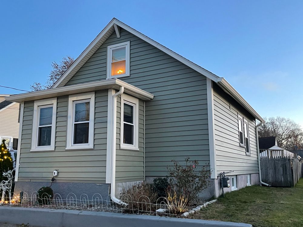 All Photos for SKYLINE ROOFING & SIDING SERVICES INC in Milford, MA